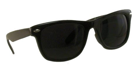 Oakley Women's Grand Classic Wayfarer Sunglasses.